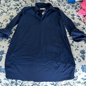 NWT vineyard vines cover up